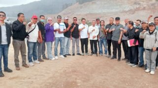 Komisi D DPRD Provinsi Sulawesi Selatan melakukan peninjauan ke wilayah operasional PT Masmindo Dwi Area (MDA) di Kecamatan Latimojong, Kabupaten Luwu